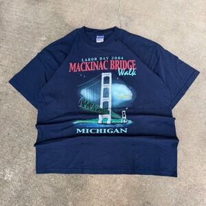 Vintage 2004 Mackinac Bridge Michigan T-Shirt Mens XL Navy Blue Gildan Cotton